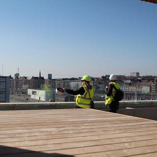 Nicolinehus Hyperconnect Dgnb 2 Mobil