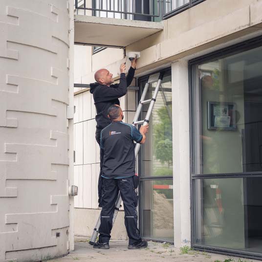 Montering Af Videoovervågning Boligforening Mobil