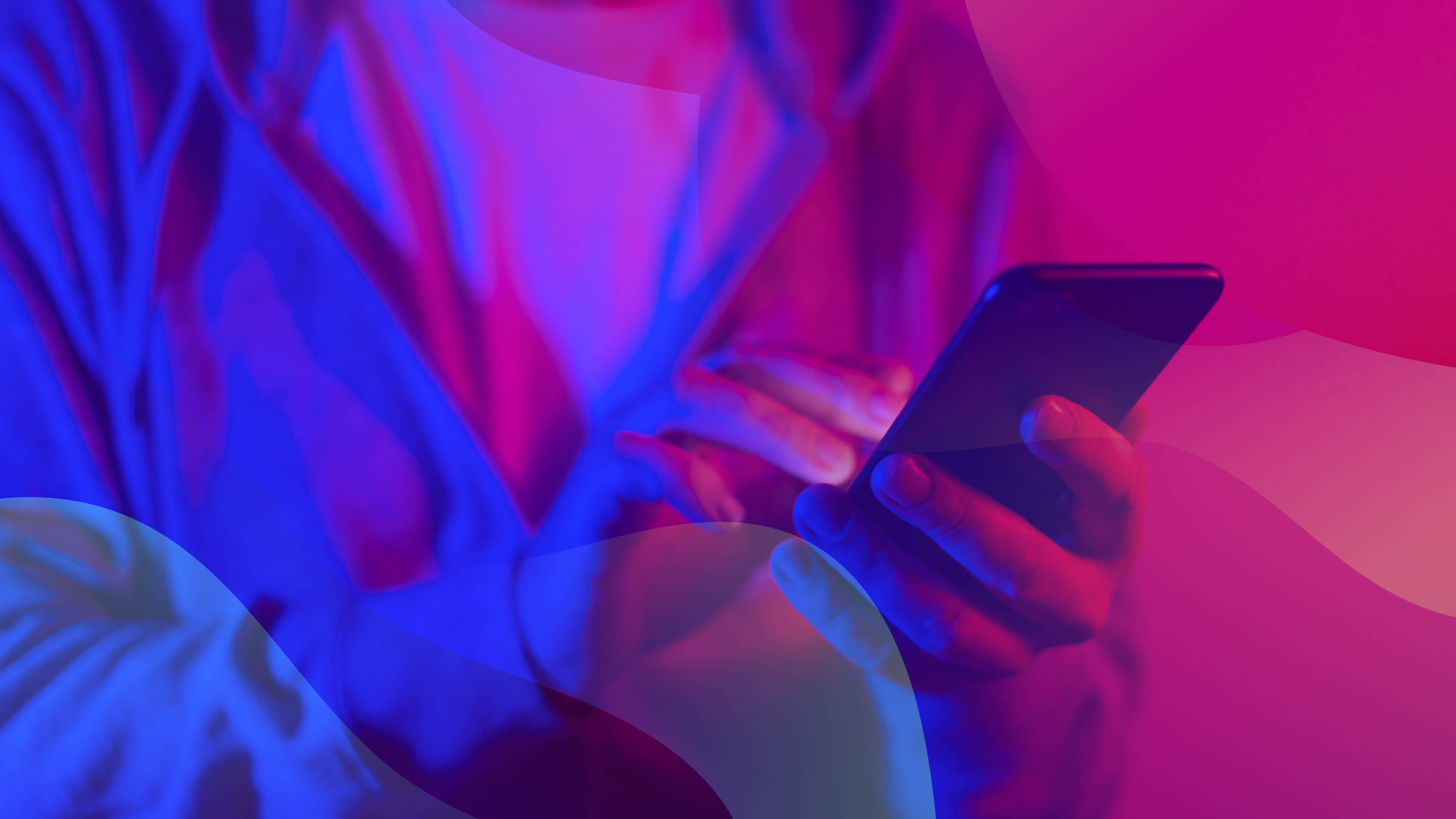 Parallax Purple Blue Sikkerhedspakke Up Close